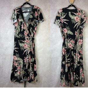 City Chic Black Floral Ruffle Wrap Dress Size XS/14
